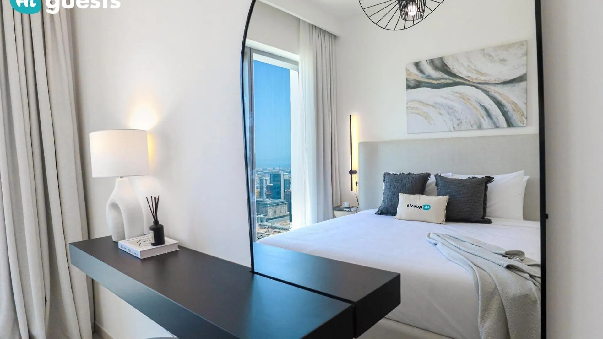 Higuests - Sky-High Luxury 2Br Apt In Downtown Views Dubai 0*,  United Arab Emirates